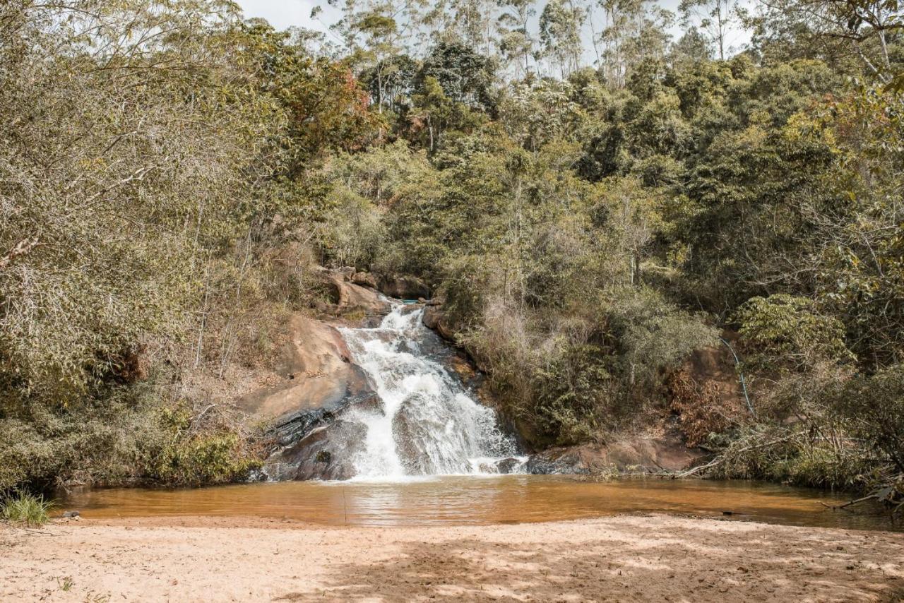 Casa De Campo Banheira, Lareira E Cachoeira Педра-Азул Экстерьер фото